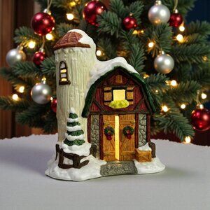 Dickens Collectables Barn with Silo Christmas Village Lighted Building (No Box)